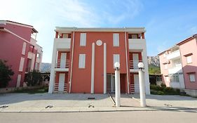 Apartments Posta